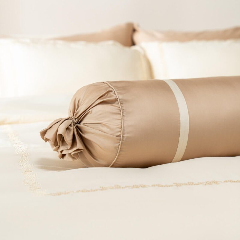 Bộ chăn ga cao cấp Amando Soulmate 7 chi tiết màu kem