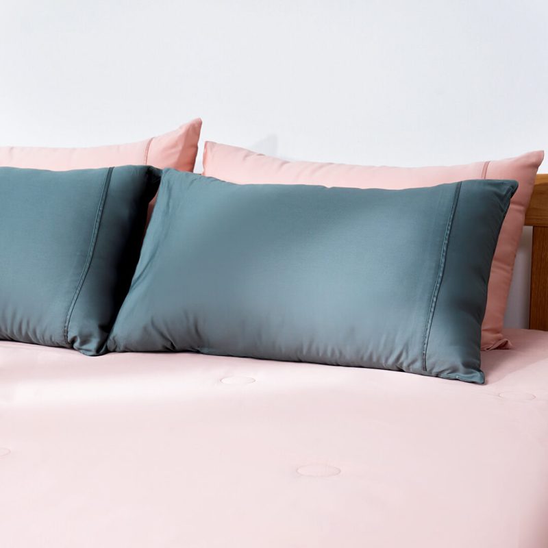 Vỏ gối AMD The Essentials đơn sắc