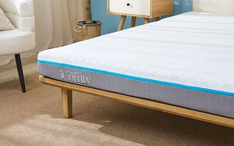 5 lý do nên mua nệm foam iComfy Coolax cho gia đình bạn 2 Bề mặt massage đa điểm kết hợp cấu tạo nhiều lớp giúp tăng khả năng nâng đỡ