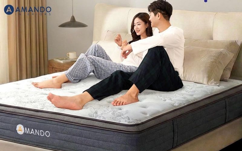 Nệm 140x200 là gì? Bảng giá và cách chọn nệm 1m4x2m phù hợp 11 Amando là thương hiệu giấc ngủ hiện đại được phát triển trong hệ sinh thái bán lẻ lớn