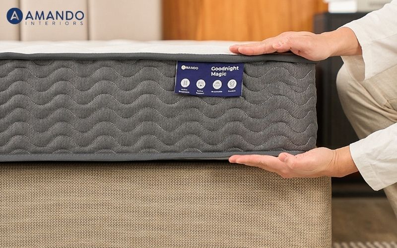 Nệm cao 20cm thường được coi là tốt và là độ dày chuẩn cho hầu hết người dùng trưởng thành