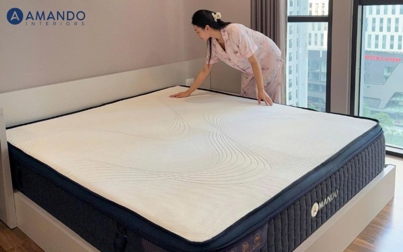 Nệm lò xo thường được chia thành hai dòng phổ biến là lò xo liên kết và lò xo túi độc lập