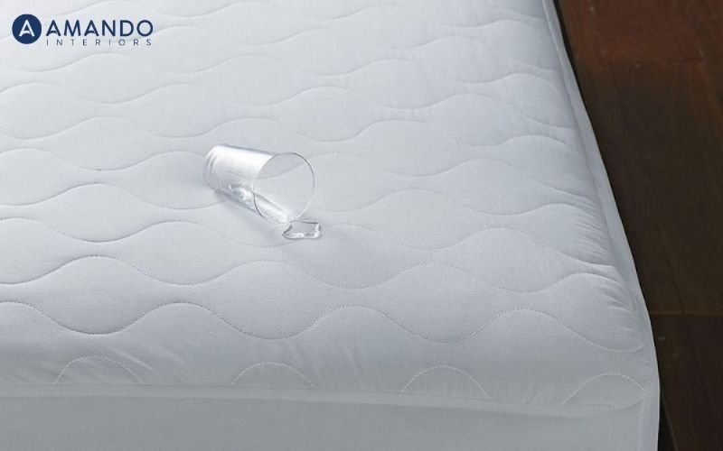 Tấm lót nệm chống thấm bảo vệ giường ngủ sạch sẽ và an toàn