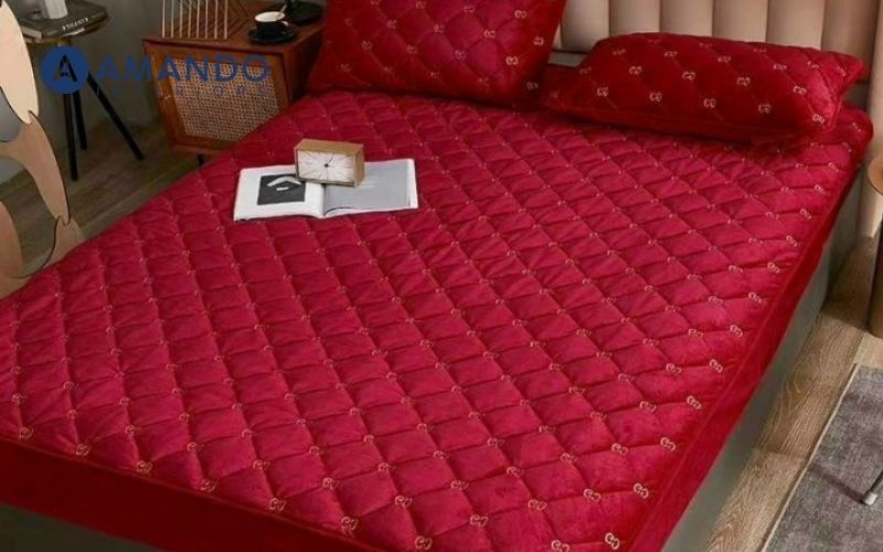 Đệm nhung trải giường là gì?