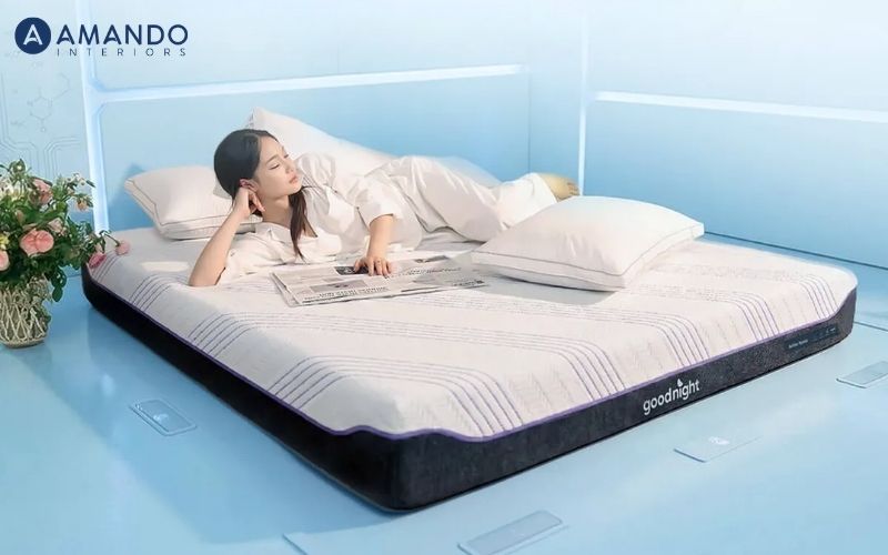 Nệm foam mang lại cảm giác êm ái, ôm sát cơ thể và có mức giá dễ tiếp cận
