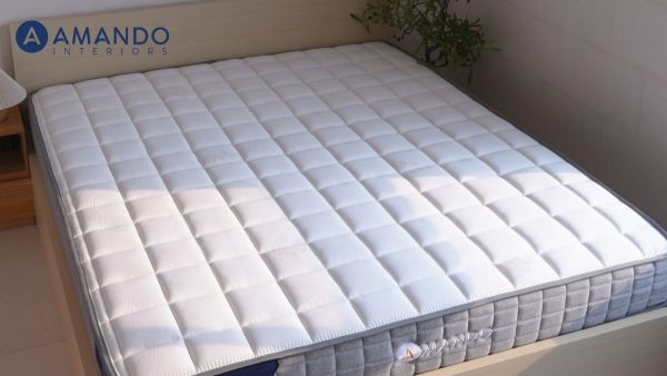 Cập nhật giá nệm 1m2x1m8 năm 2026 & lưu ý chọn mua phù hợp