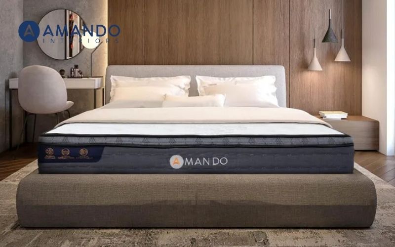 Nệm Amando Elite Plus với cấu trúc dày dặn, bề mặt êm mịn.