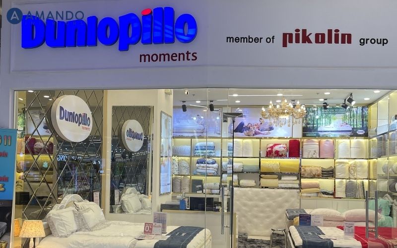 Mua nệm ở đâu quận 1? Gợi ý 10 địa chỉ uy tín, giá tốt 4 Dunlopillo là cái tên quen thuộc với những khách hàng ưu tiên sự thoải mái và chất lượng giấc ngủ bền vững