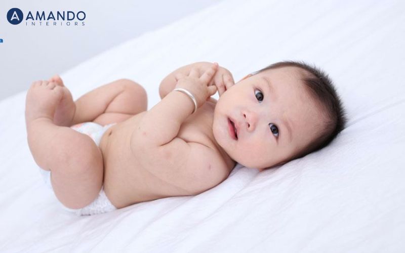Trẻ sơ sinh nằm nệm bị nóng lưng phải làm sao? 5 Việc chọn nệm cho trẻ sơ sinh rất quan trọng