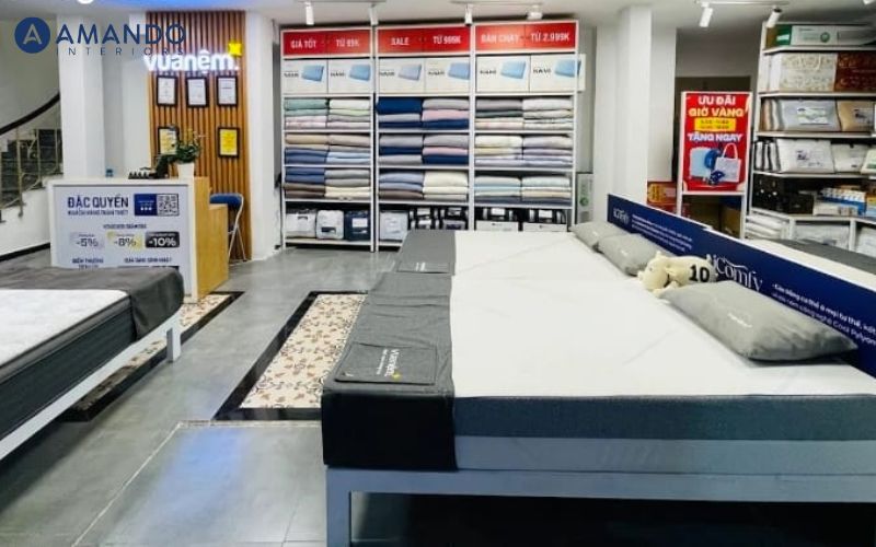 Trải nghiệm nằm thử nệm trước khi mua là rất cần thiết