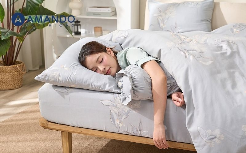 Nên chọn gối lồi lõm hay gối phẳng?