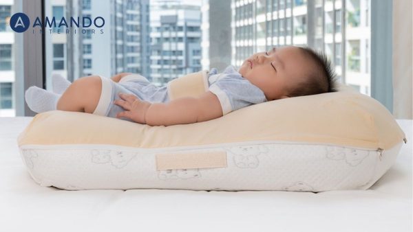 Tìm hiểu tác hại của gối chống trào ngược đối với trẻ sơ sinh