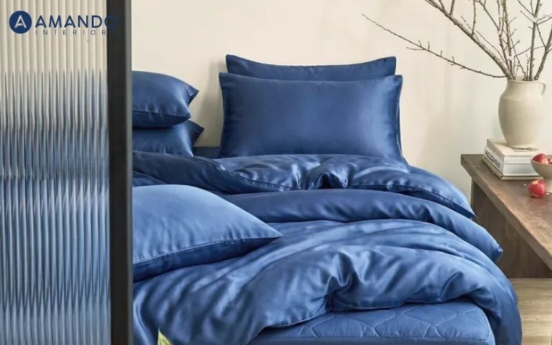 Giải đáp: Chăn ga gối đệm cưới nên chọn màu gì phong thủy? 6 Bộ ga chăn chần Amando Wellness Tencel Luxe xanh dương